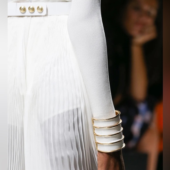 Balmain Cuff Spring 2015 - Picture 2 of 9